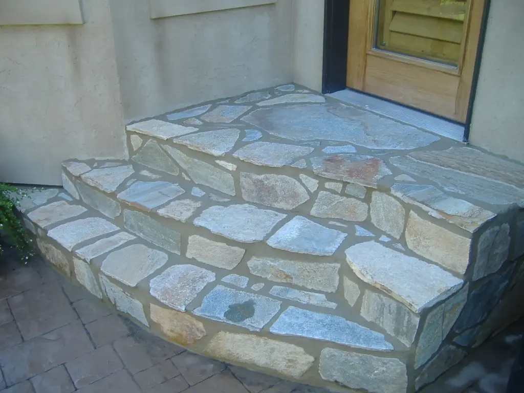 a_q_ag_patio_steps2.webp