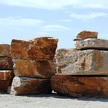 Autumn Gold 3-5" Landscape Slabs