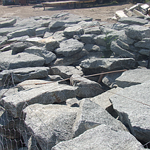 [GRMA1120] Mountain Ash Granite Sq Shouldered